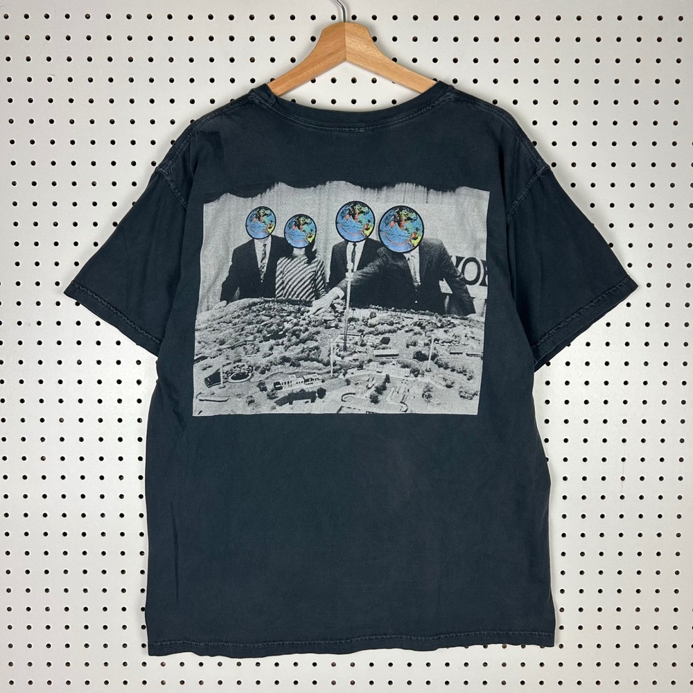 Travis Scott Astroworld Staff Tour T-Shirt Men Large Black Graphic Tee Gray Fade